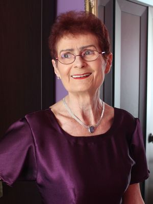 halina piechowska 15x20.jpg
